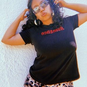 ROMANCE Tee